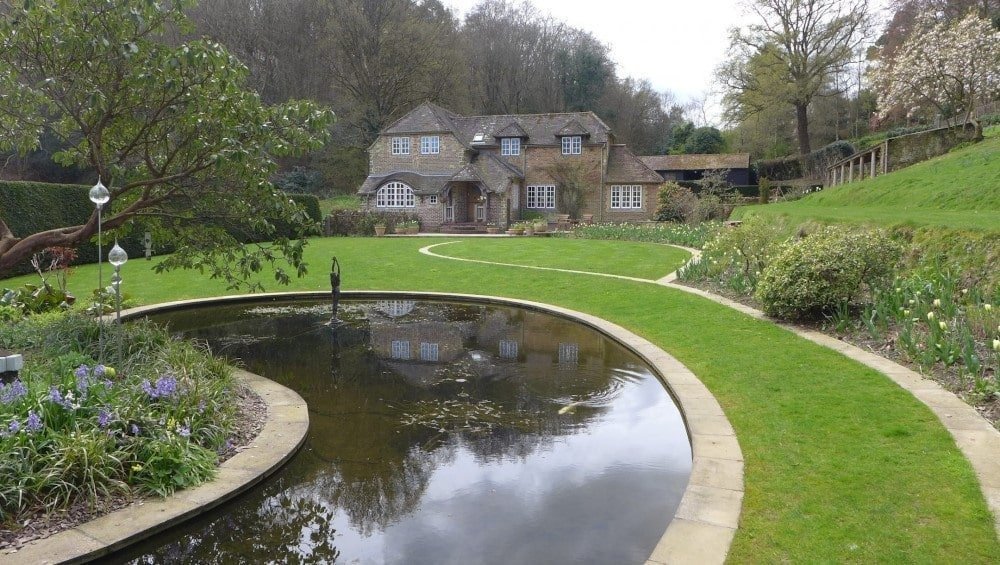 Architectural Water Feature Designs for Ponds and Gardens